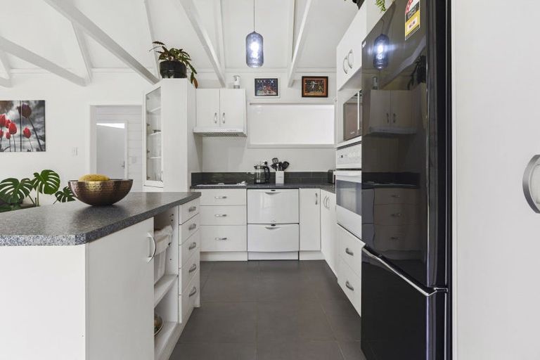 Photo of property in 21a Hamilton Road, Lake Rotoma, Rotorua, 3074