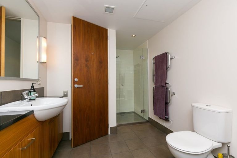 Photo of property in Bolton Street Apartments, 5/12c Bolton Street, Wellington Central, Wellington, 6011