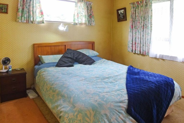 Photo of property in 8 Cousins Avenue East, Foxton Beach, Foxton, 4815