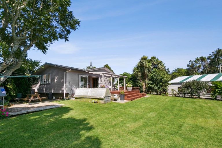 Photo of property in 35a Carthew Street, Okato, 4335