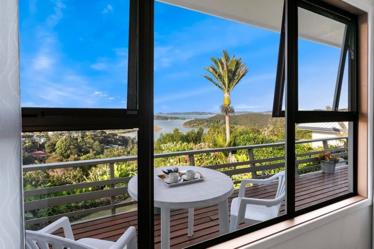 Photo of property in 24 Goffe Drive, Haruru, 0204