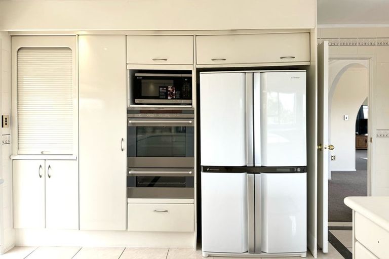 Photo of property in 140 Fisher Parade, Farm Cove, Auckland, 2012