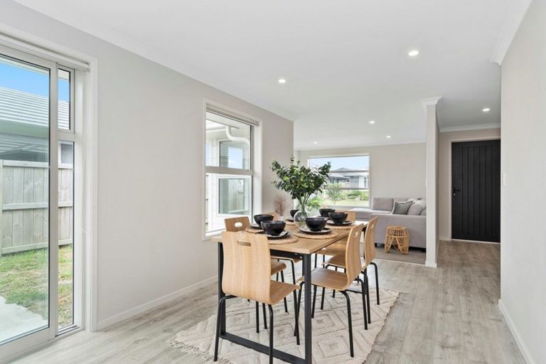 Photo of property in 12 Bill Miller Drive, Papamoa, 3118