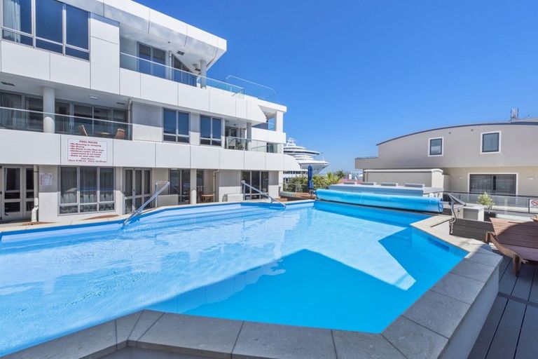 Photo of property in Anchorage Apartments, 309/36 Victoria Road, Mount Maunganui, 3116