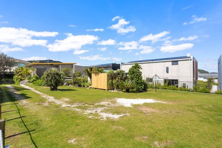 Photo of property in 305 Winifred Avenue, Whangamata, 3620