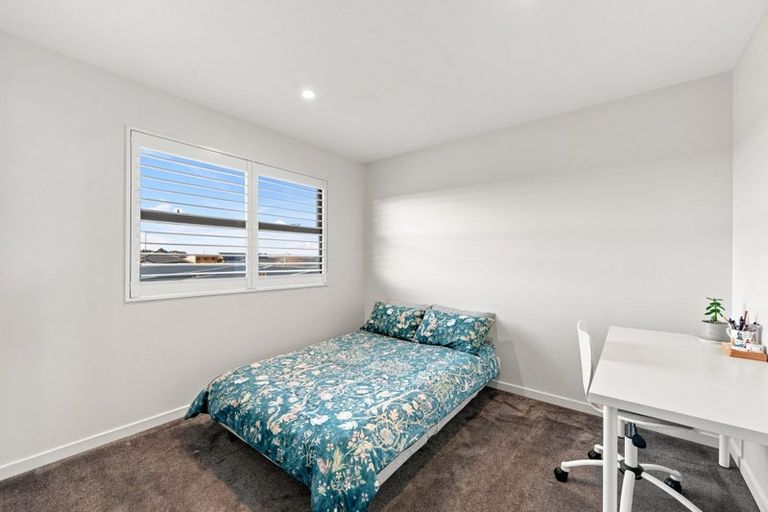Photo of property in 61 Prestons Park Drive, Marshland, Christchurch, 8083