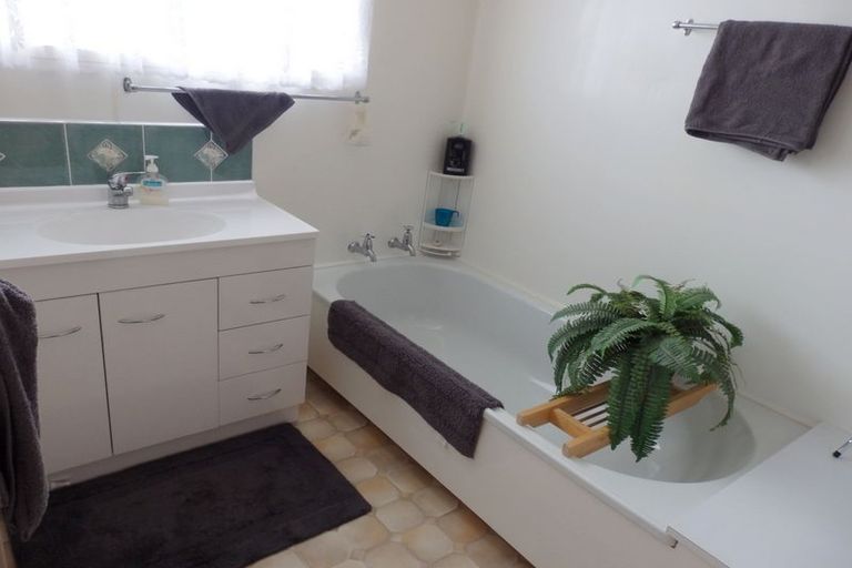 Photo of property in 7 Belmont Place, Cambridge, 3434