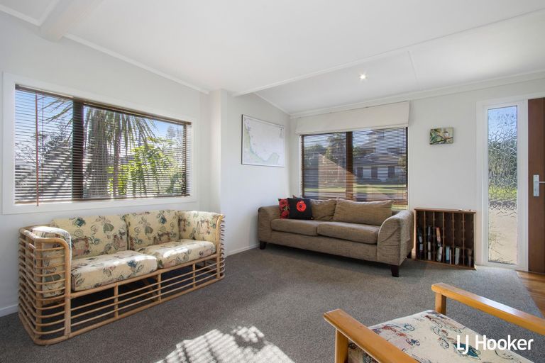 Photo of property in 102 Dillon Street, Waihi Beach, 3611