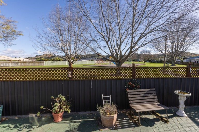 Photo of property in 21a Whiting Crescent, Greenmeadows, Napier, 4112
