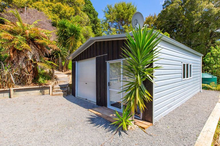 Photo of property in 12a Somerset Lane, Raglan, 3295