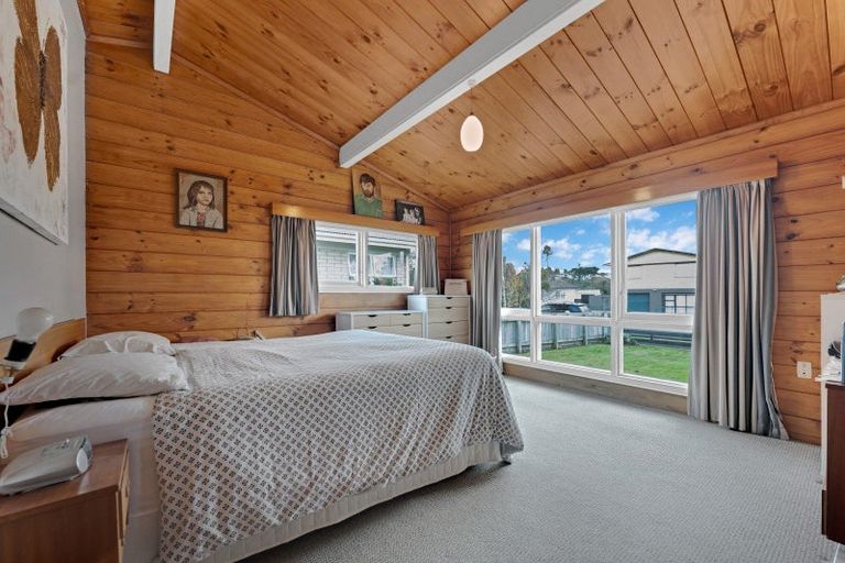 Photo of property in 14 Churchill Street, Pukekohe, 2120