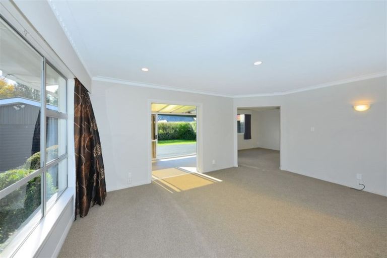 Photo of property in 18 Saffron Street, Bryndwr, Christchurch, 8053
