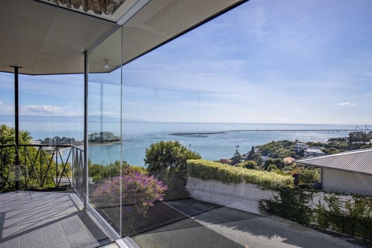 Photo of property in 100 Princes Drive, Britannia Heights, Nelson, 7010