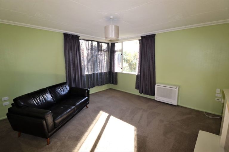 Photo of property in 6 Queens Crescent, Oamaru, 9400