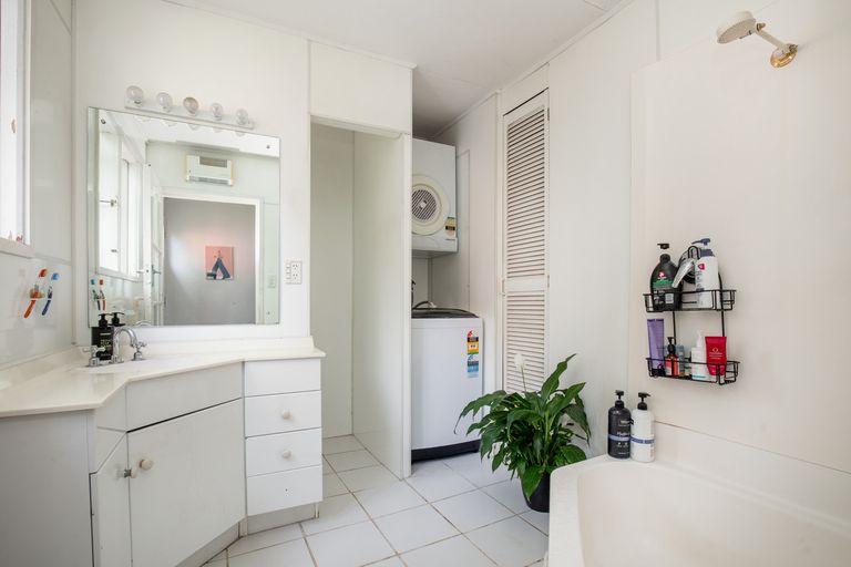 Photo of property in 9 Old Bridge Road, Bridge Hill, Alexandra, 9320