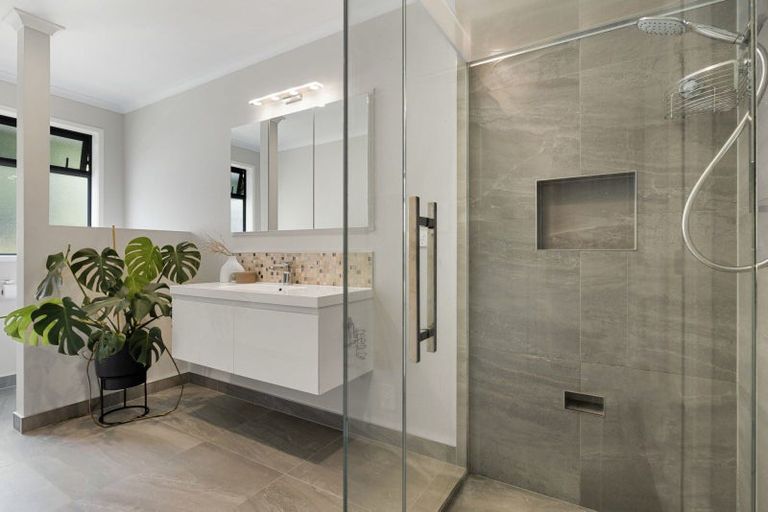 Photo of property in 5 South Oaks Close, Pukemoremore, Cambridge, 3493