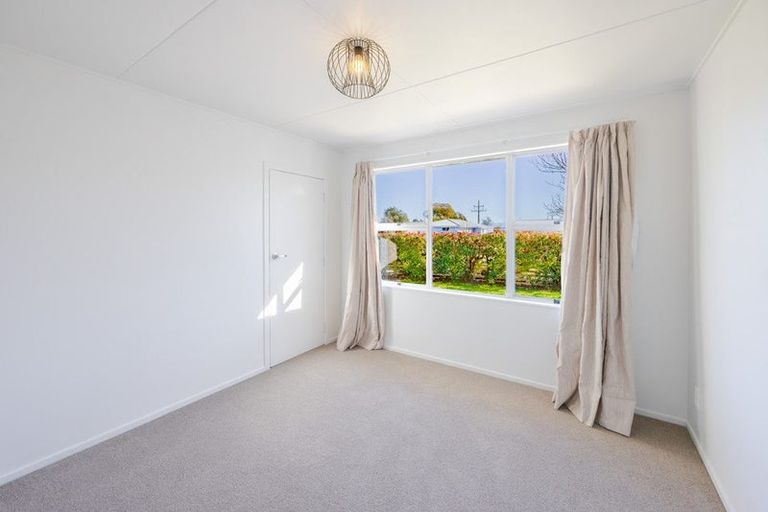 Photo of property in 4 Cabot Place, Flaxmere, Hastings, 4120