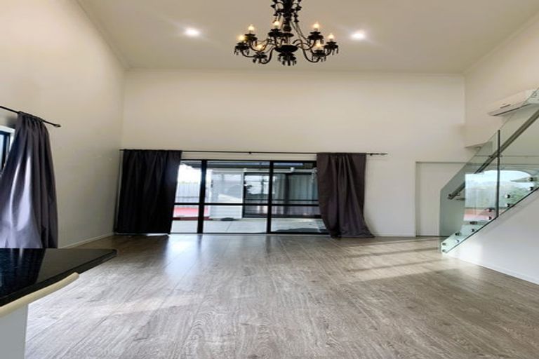 Photo of property in 23 Matata Drive, Takanini, 2112