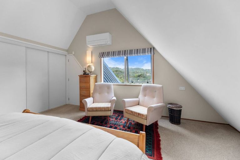 Photo of property in 299 Titirangi Road, Titirangi, Auckland, 0604