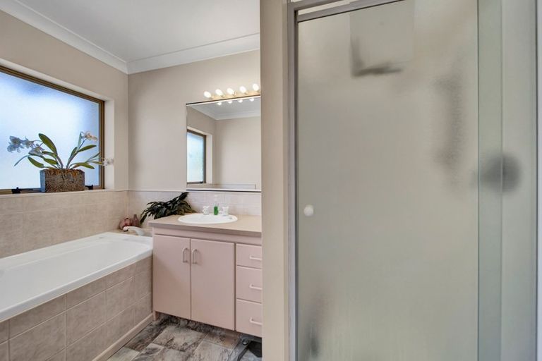 Photo of property in 189a Waihi Road, Hawera, 4610