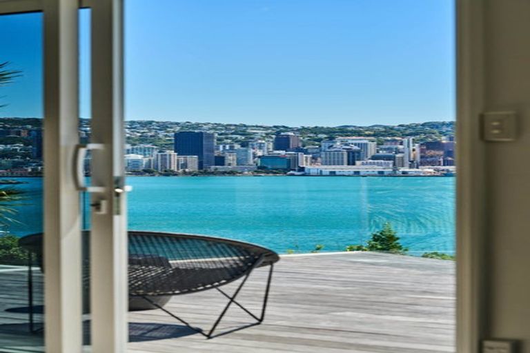 Photo of property in 3 Maida Vale Road, Roseneath, Wellington, 6011