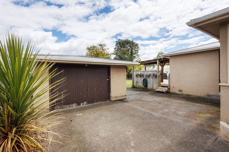 Photo of property in 25 Galway Avenue, Hokowhitu, Palmerston North, 4410