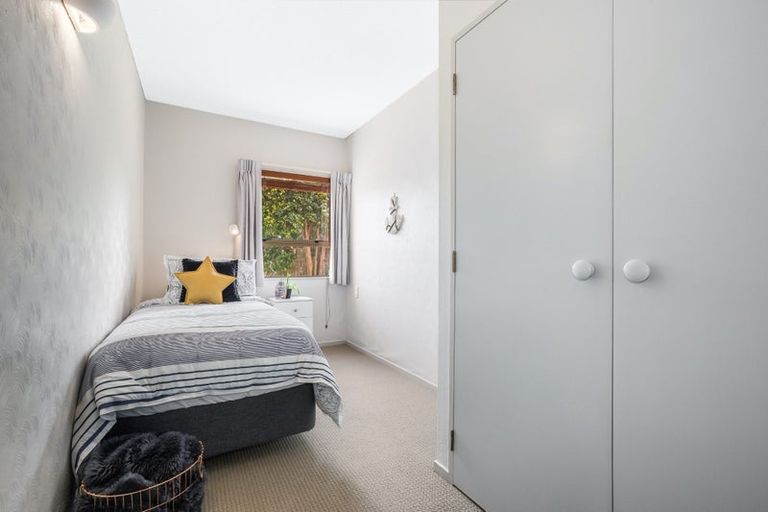 Photo of property in 86 Tweed Road, Papakowhai, Porirua, 5024