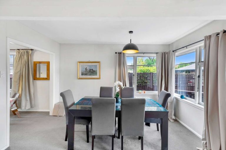 Photo of property in 298 Withells Road, Avonhead, Christchurch, 8042