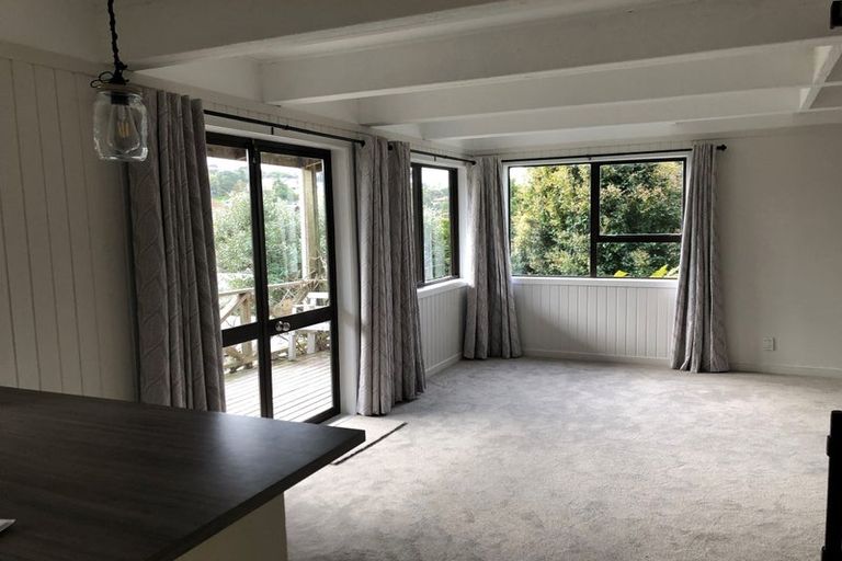 Photo of property in 1/17 Weldene Avenue, Glenfield, Auckland, 0629