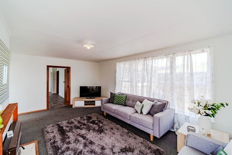 Photo of property in 12 Constable Crescent, Onekawa, Napier, 4110