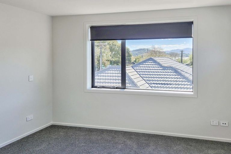 Photo of property in 3/11 Lees Grove, Wainuiomata, Lower Hutt, 5014