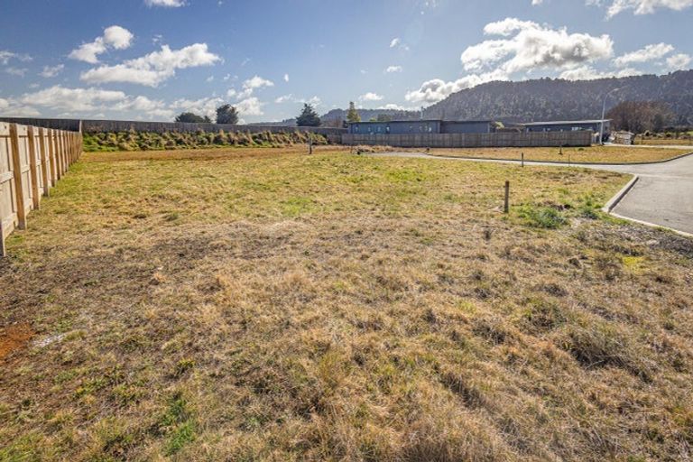 Photo of property in 49 Kowhai Crescent, Ohakune, 4625