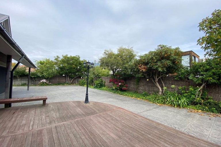 Photo of property in 26 Office Road, Merivale, Christchurch, 8014