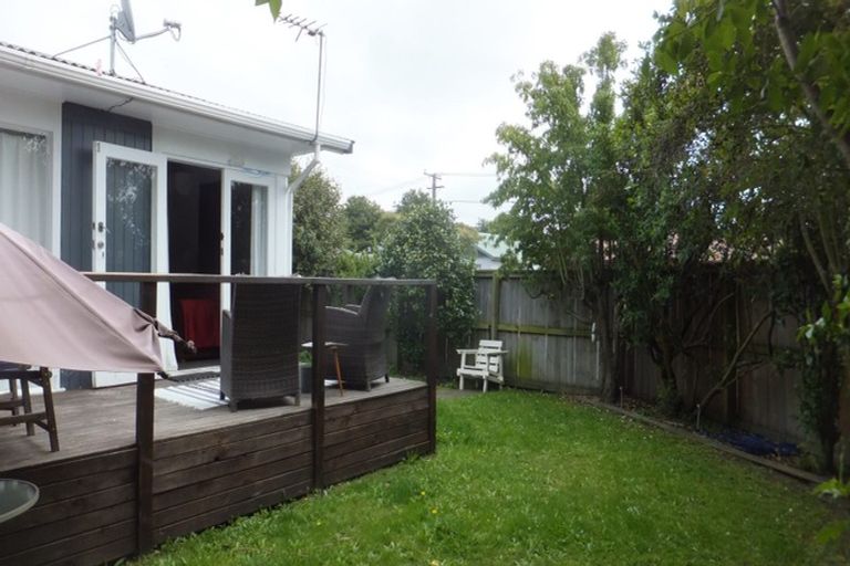 Photo of property in 1/4 Willis Place, Spreydon, Christchurch, 8024