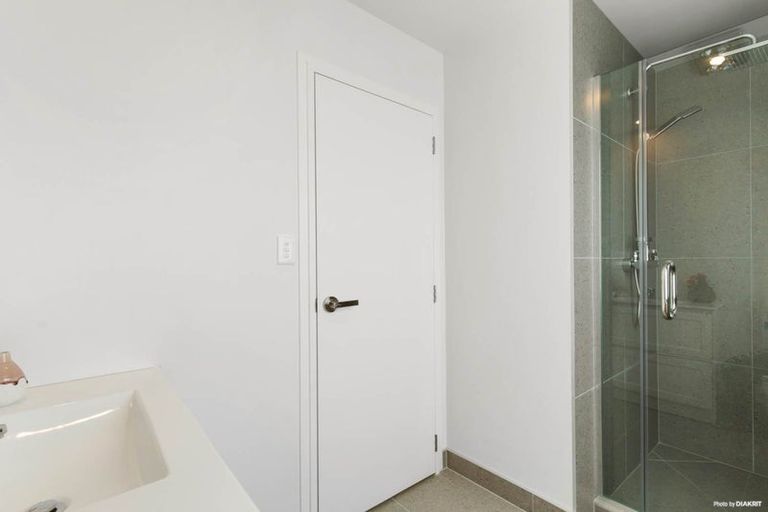 Photo of property in 12 Matakohe Road, Westgate, Auckland, 0814