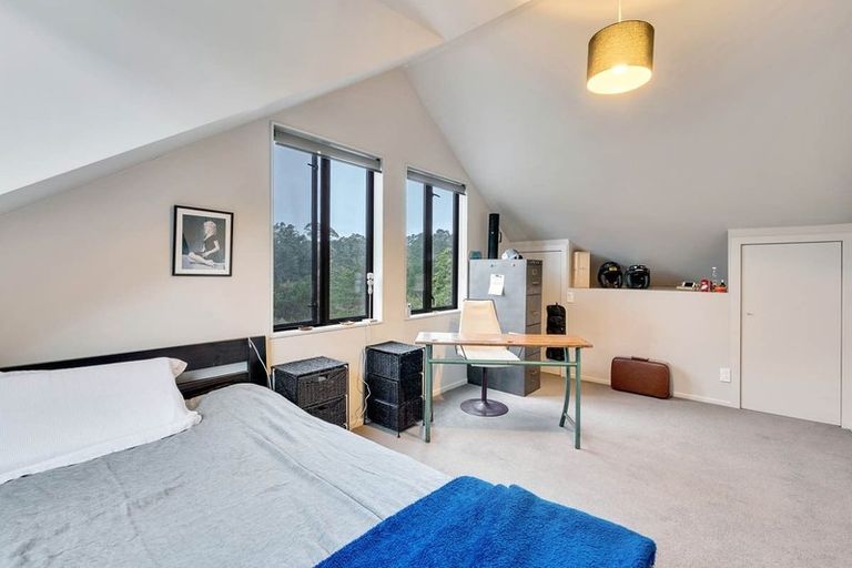 Photo of property in 172 Shaw Road, Oratia, Auckland, 0604