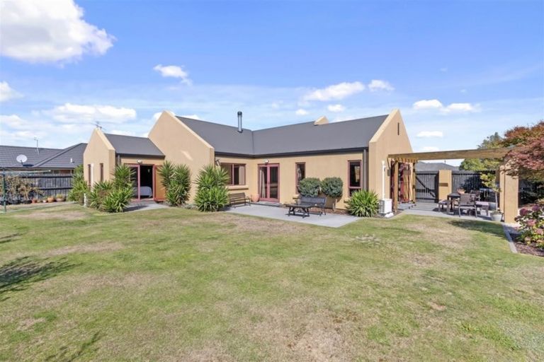 Photo of property in 5 Rembrandt Drive, Rolleston, 7614