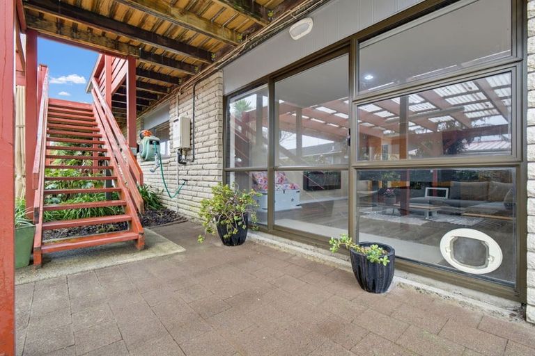 Photo of property in 1 Te Ana Place, Lynmore, Rotorua, 3010