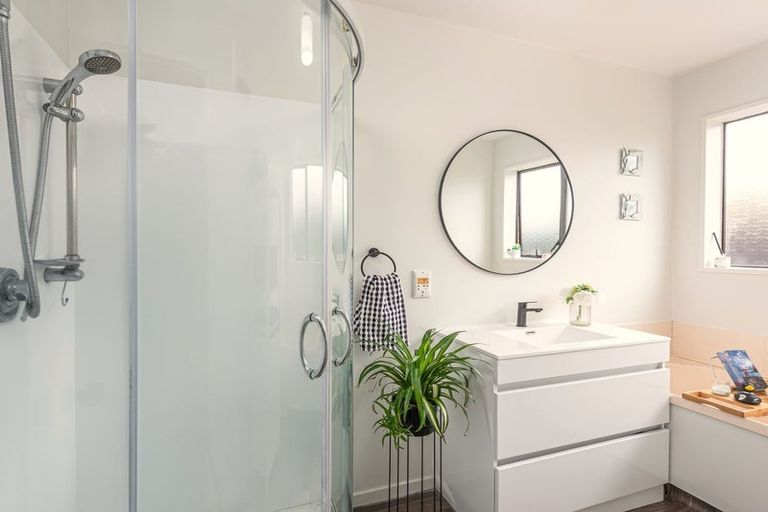 Photo of property in 14a Algie Place, Avonhead, Christchurch, 8042