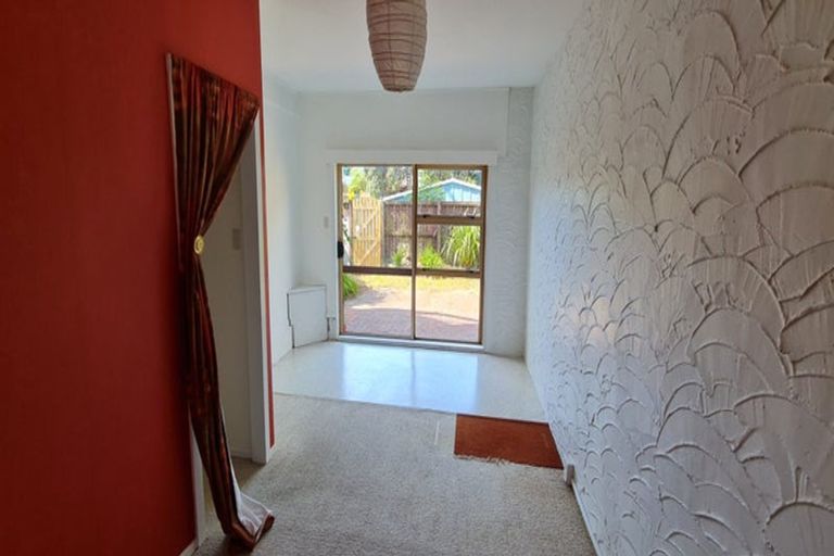 Photo of property in 20 Tarawa Street, Paekakariki, 5034