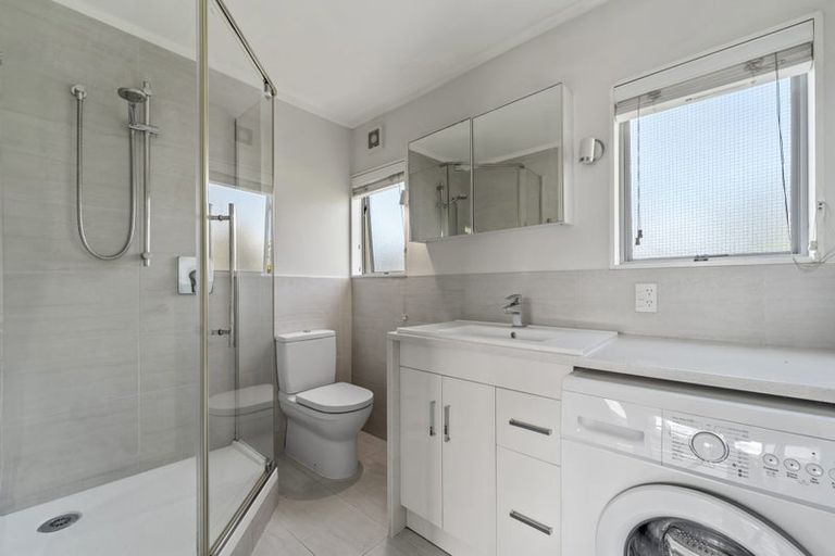 Photo of property in 3/420a Hibiscus Coast Highway, Orewa, 0931