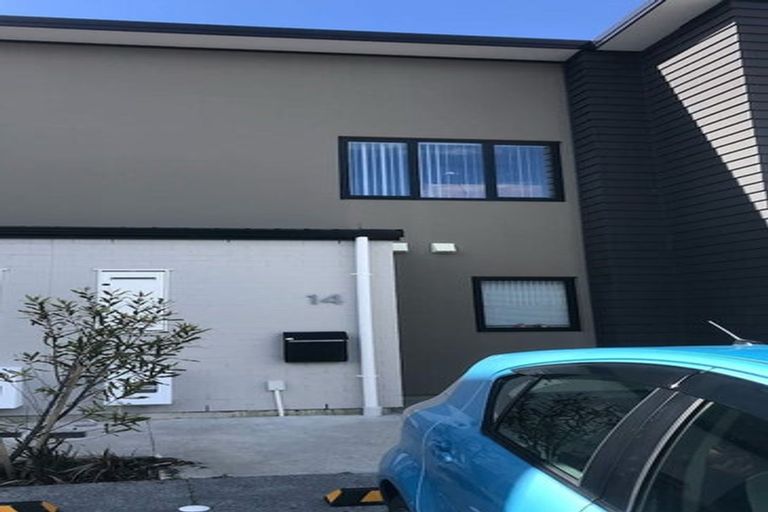 Photo of property in 14/9 Surrey Street, Tawa, Wellington, 5028