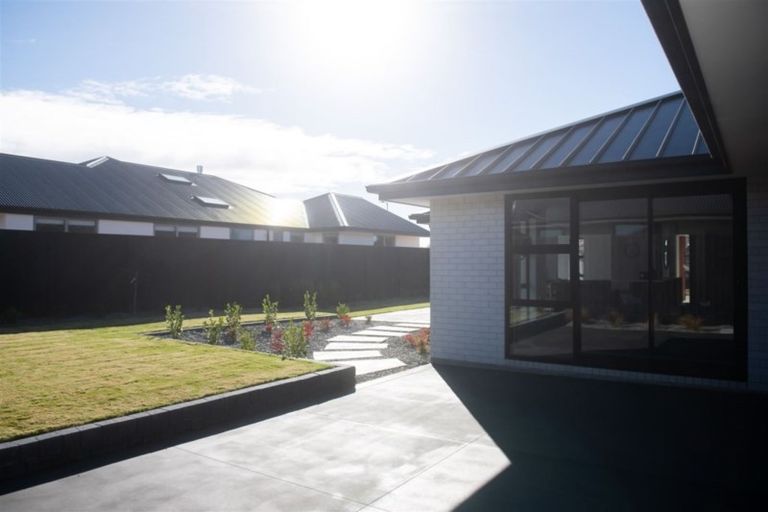 Photo of property in 13 Westpark Boulevard, Rangiora, 7400