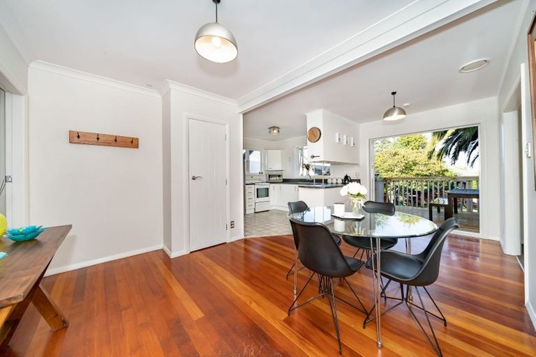 Photo of property in 17 Akatarawa Road, Brown Owl, Upper Hutt, 5018