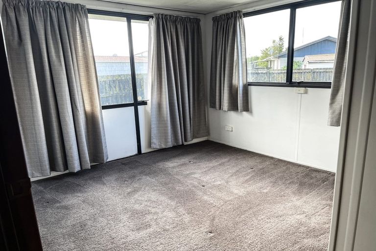 Photo of property in 18 Garland Drive, St Andrews, Hamilton, 3200