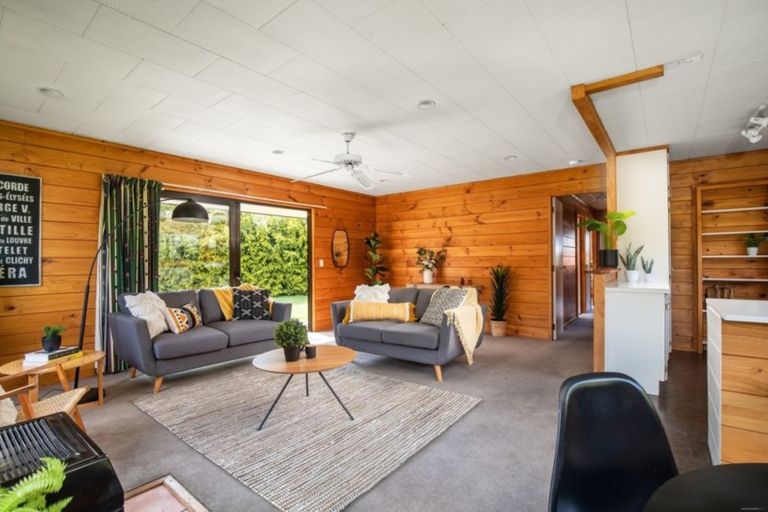 Photo of property in 16 Kawarau Place, Frankton, Queenstown, 9300