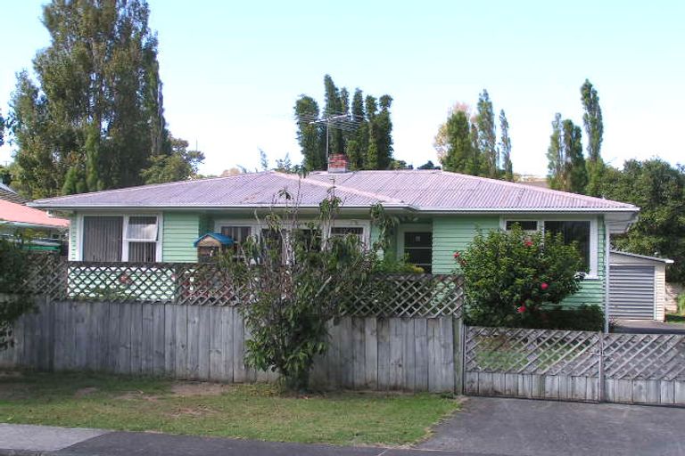 Photo of property in 23 Seine Road, Forrest Hill, Auckland, 0620