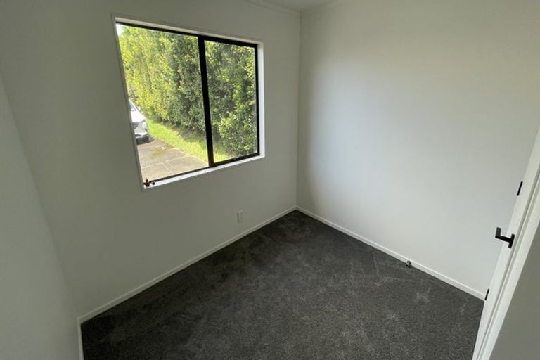 Photo of property in 134a Mcleod Road, Te Atatu South, Auckland, 0610