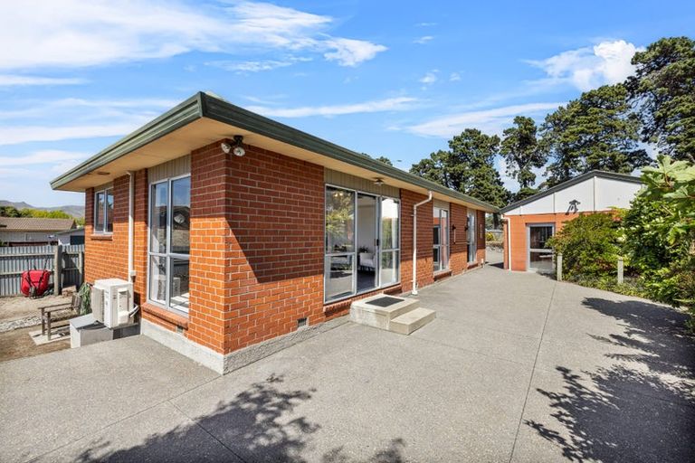 Photo of property in 63 Keighleys Road, Bromley, Christchurch, 8062