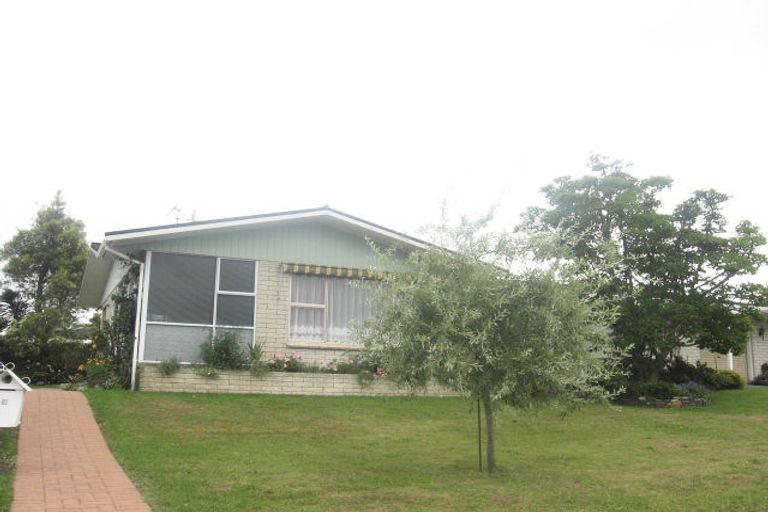 Photo of property in 10 Williams Drive, Te Puke, 3119